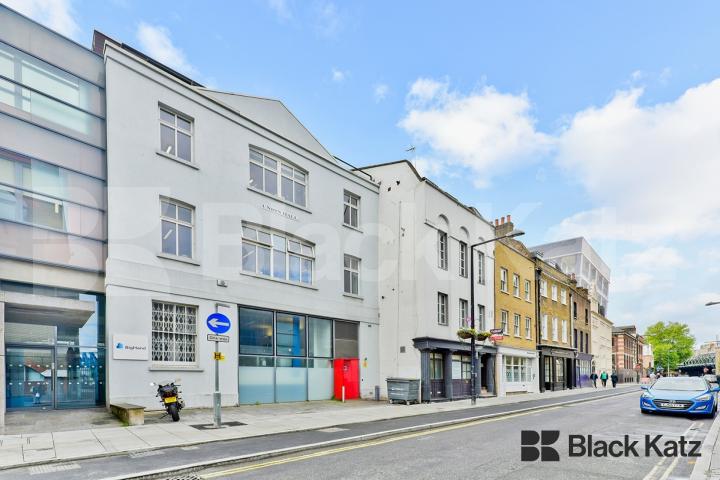 Superbly located to numerous amenities and transport links Union Street, Borough